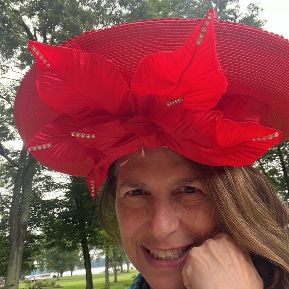Expressions by G & J Ford large brimmed derby hat - Picture 5 of 9